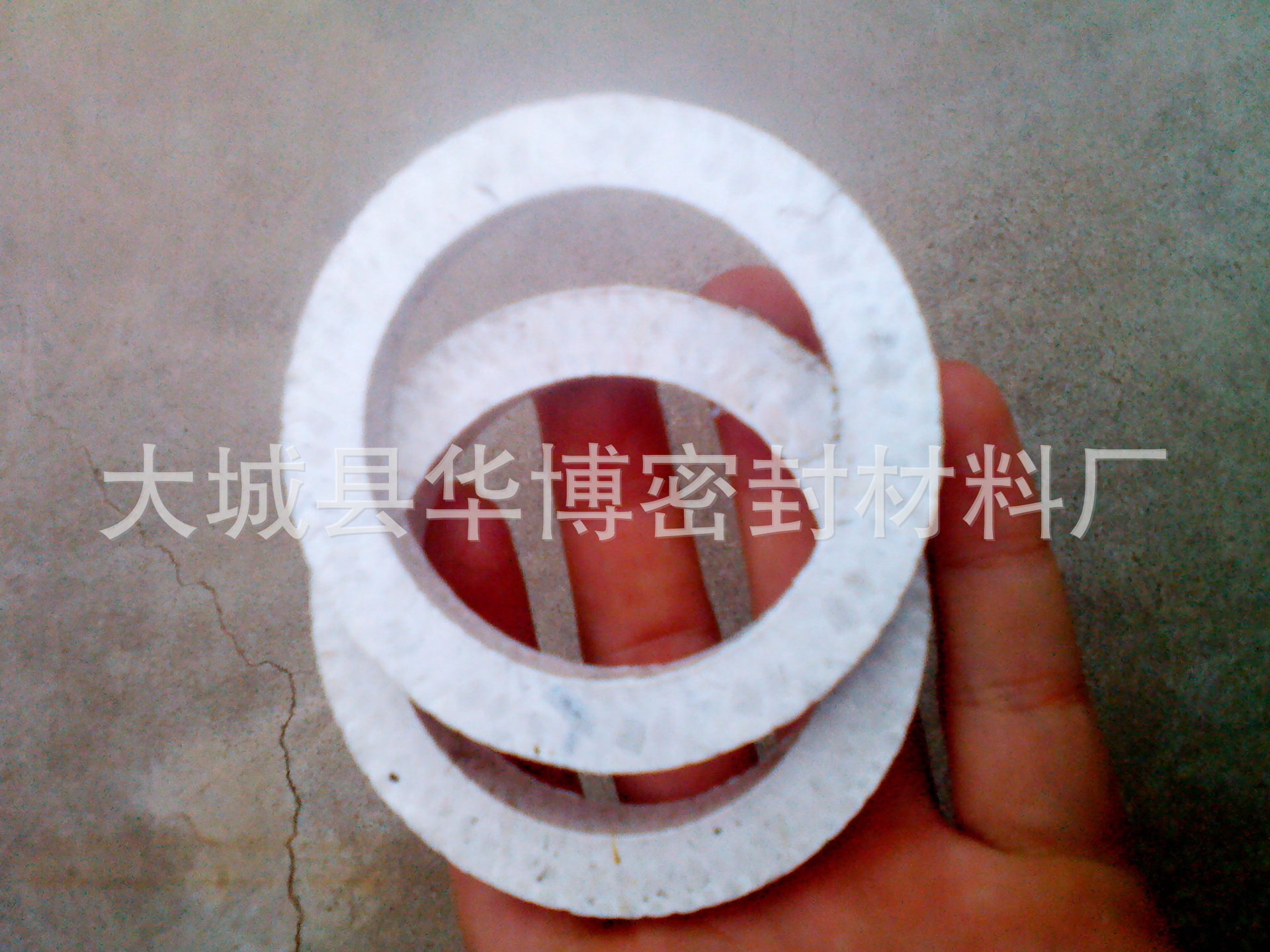 首页 机械及行业设备 密封件 密封垫片 供应石棉浸四氟盘根圈,石棉