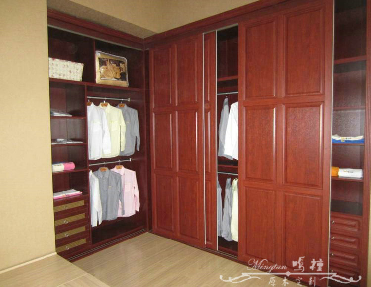 实木衣柜001