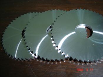 u=2424477291,2428255469&fm=23&