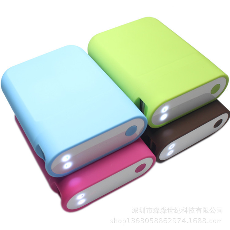 橡胶油8400毫安移动电源火热出售