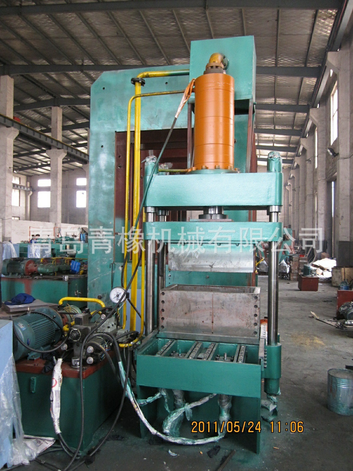 下压式硫化机 4 小