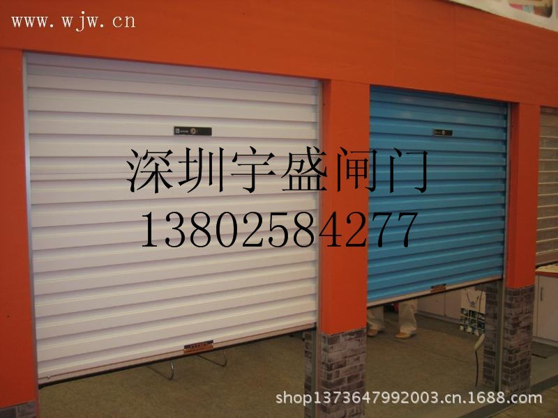916773891