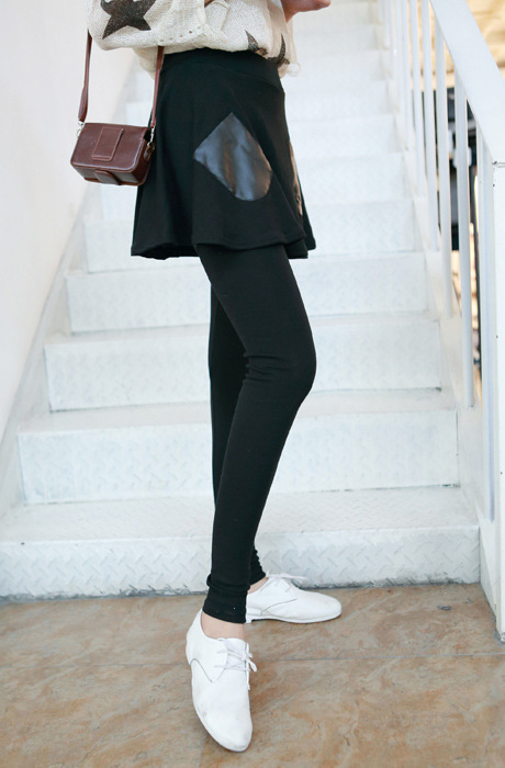 D813 仿皮真口袋大百褶 (3)