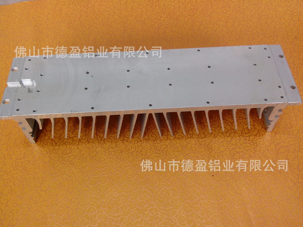 路灯-IMG_20130711_170426