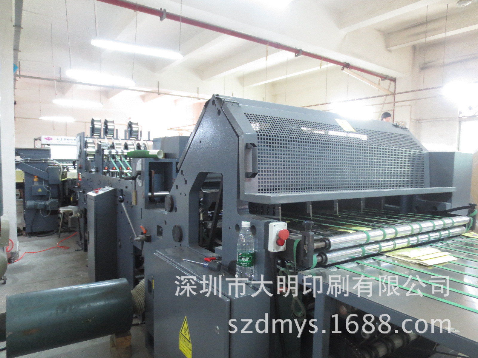 全新作业本自动联动印刷机日产量10万本