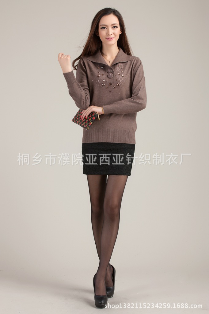 2013秋冬尊贵妈妈装新款羊毛衫