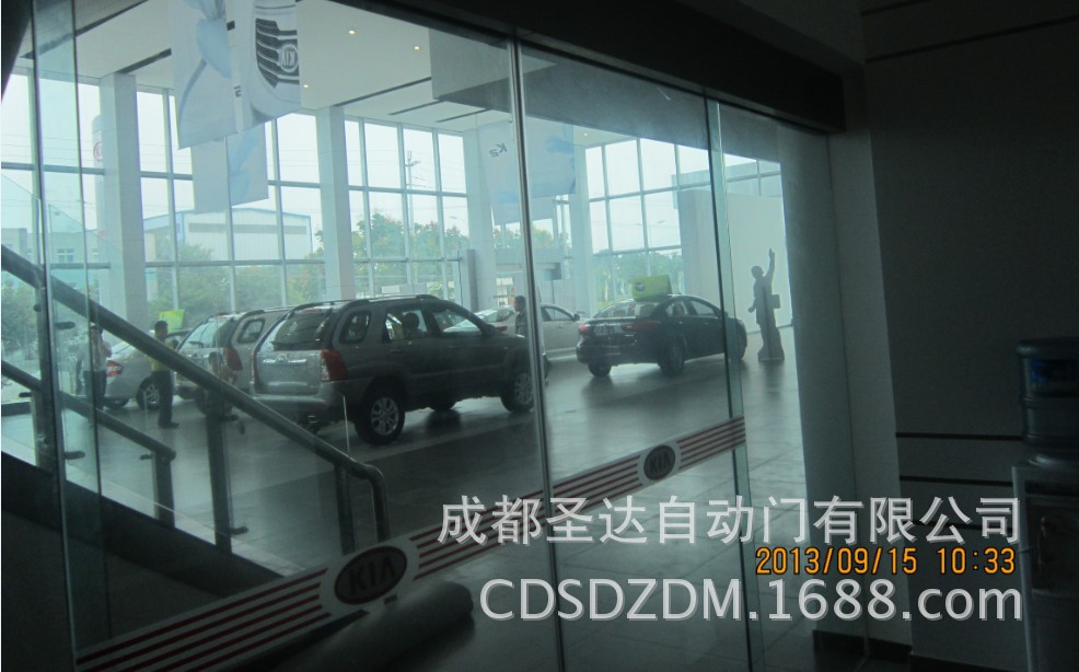金堂宇霖汽车自动门13
