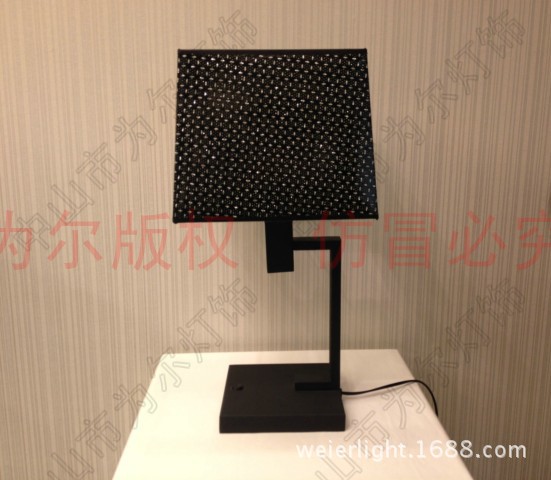 现代布艺台灯
