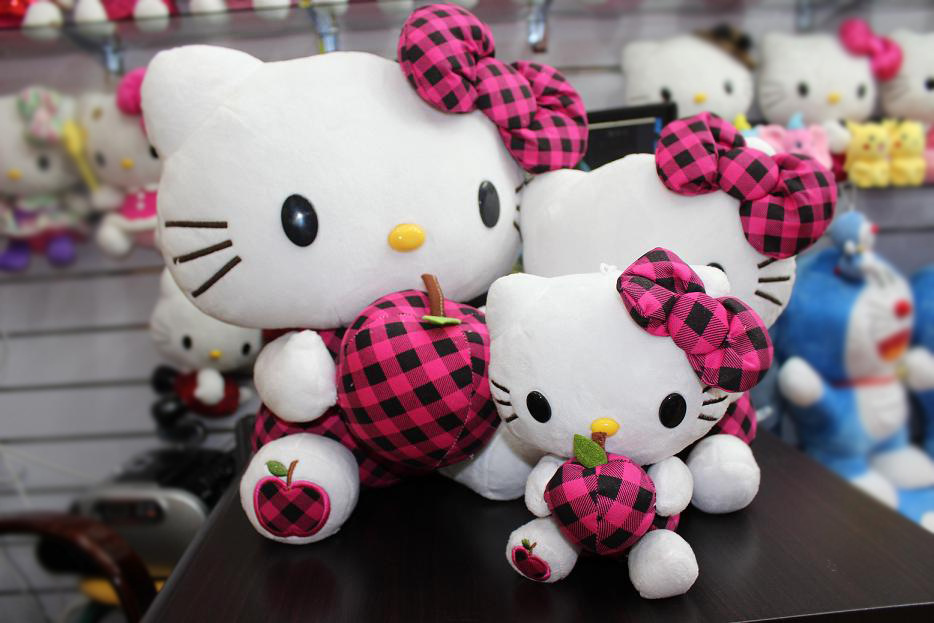 hello kitty毛絨公仔-抱蘋果款-8