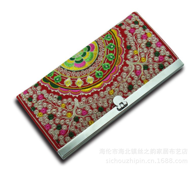 機繡滿繡鐵夾鉸鏈錢包