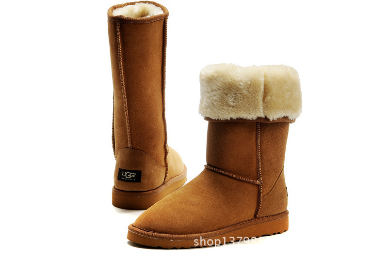 UGG5815