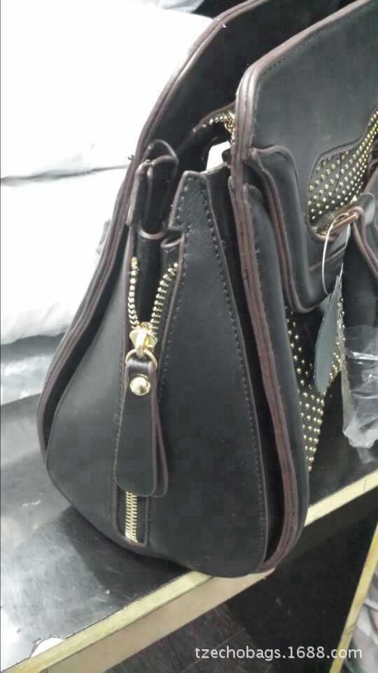 Handbag A207