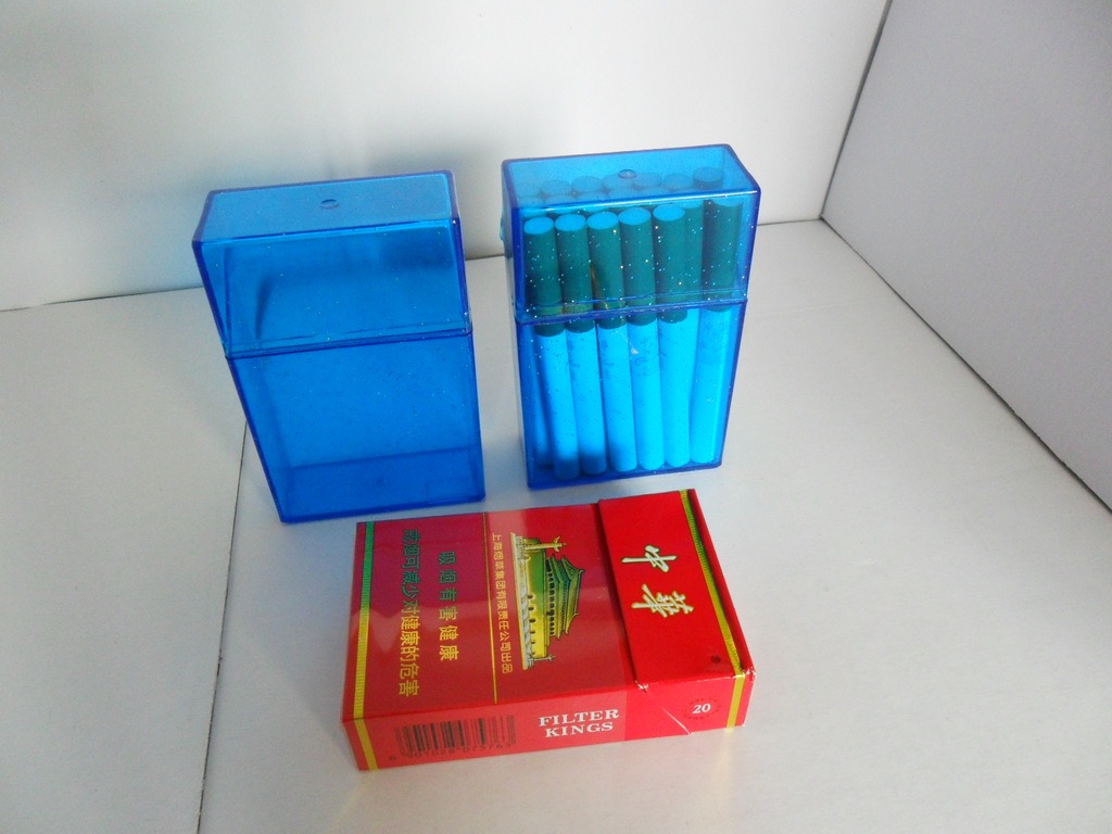 厂家供应 新款透明20支装塑料烟盒.印花烟盒,透明烟盒图片_3