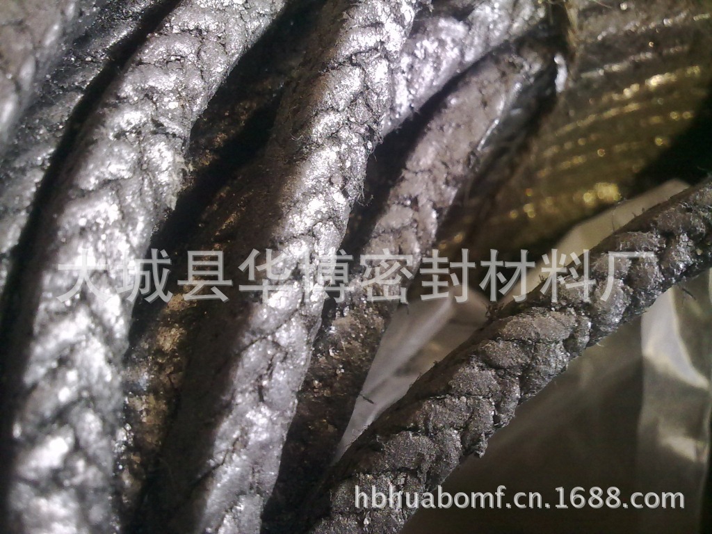 華博石棉橡膠盤根,橡膠石棉盤根,石棉布卷盤根