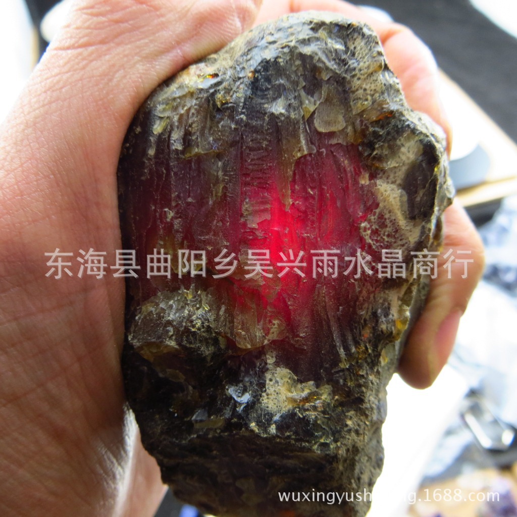 天然缅甸琥珀原石原矿原料 精选少裂可以雕刻琥珀原石 一克售价