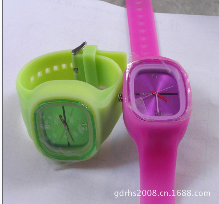 201007301010383303_副本