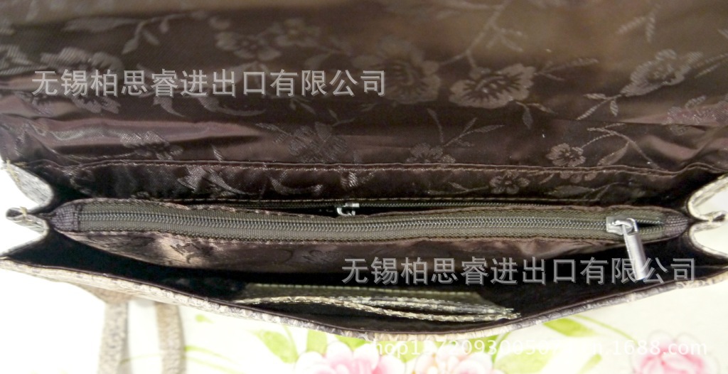 P1030744