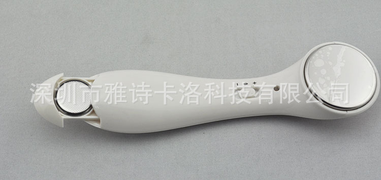 离子导入导出美容仪