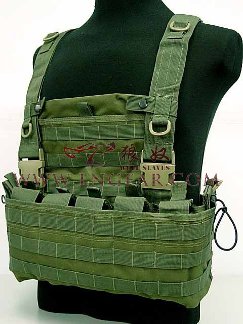 AS879