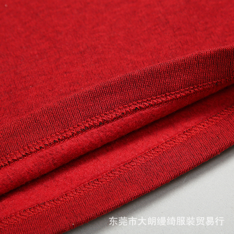 4U6A1033