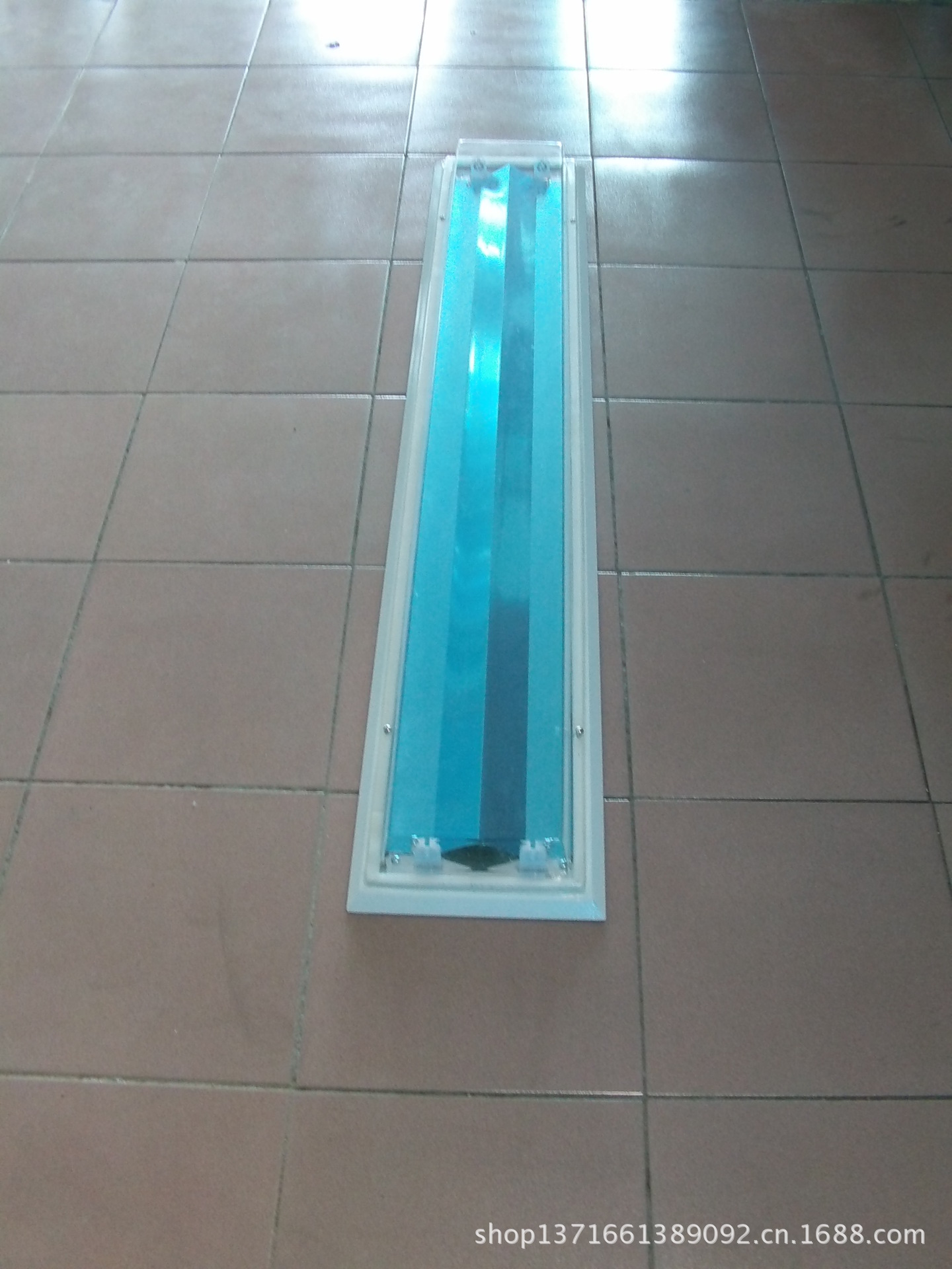 2X36W T8全喷塑斜边灯