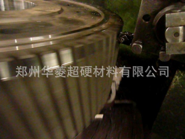 整体式CBN刀具硬车加工断续齿顶圆