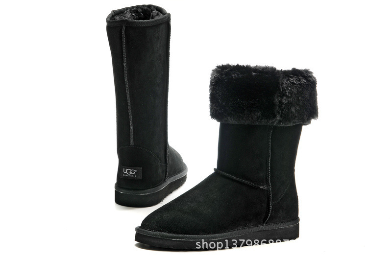 UGG5815