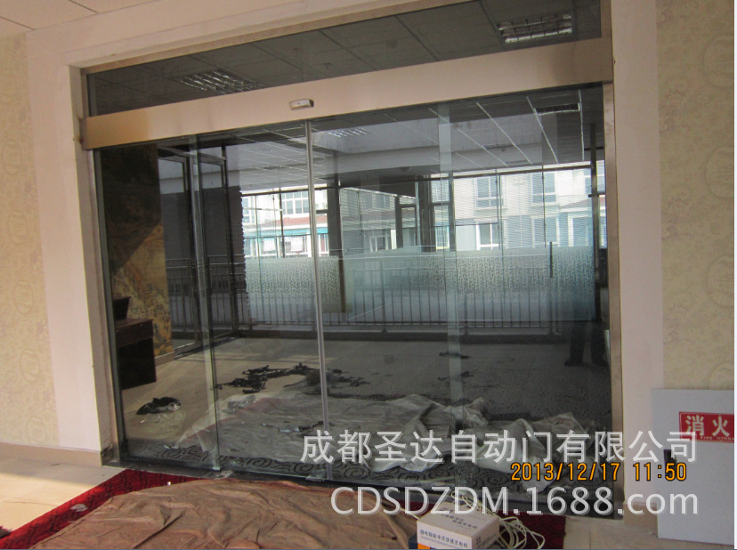 崇州办公室感应门2