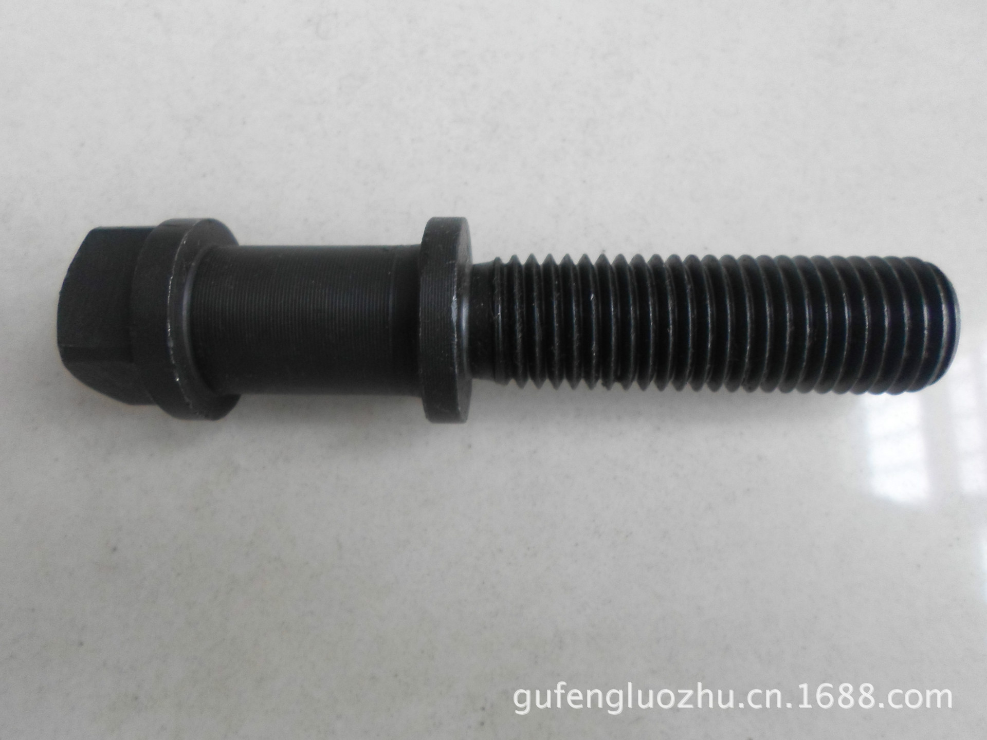 异型螺栓2