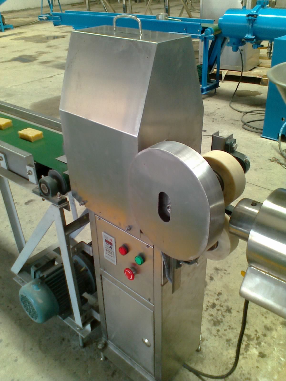 pneumatic cutting machine