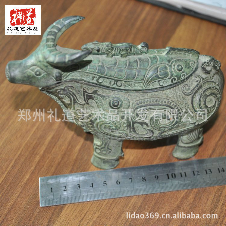 牛造型烟灰缸 (10)