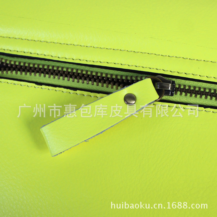 H061602 (11)