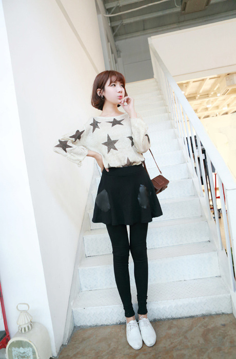 D813 仿皮真口袋大百褶 (1)