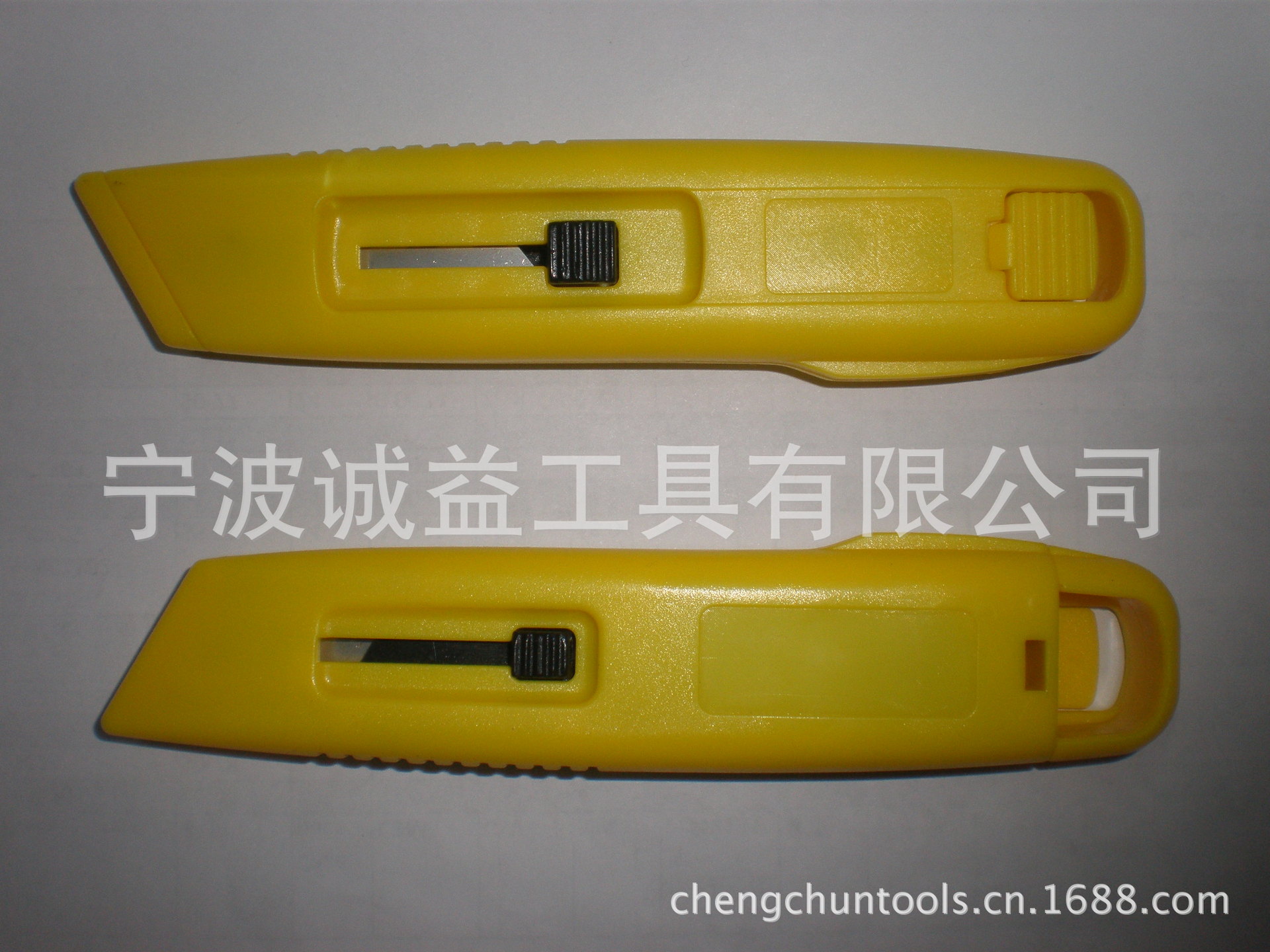 left&right hand knife