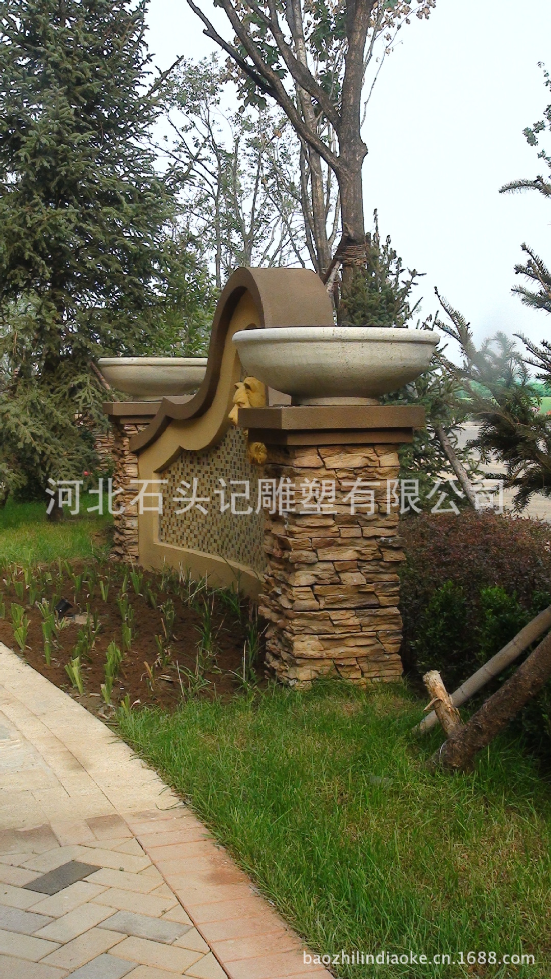 2013葫芦岛巴塞罗娜小区景观工程实例