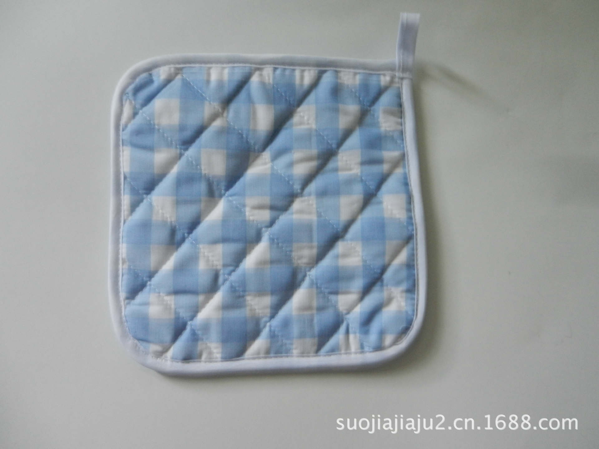 Embroidery logo 031