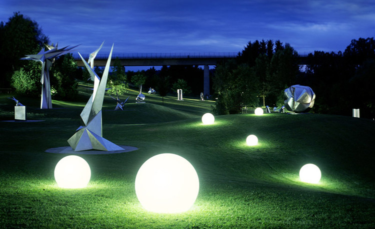 25cm球形发光灯 别墅花园氛围灯 户外装饰7彩灯遥控变色led卧室灯