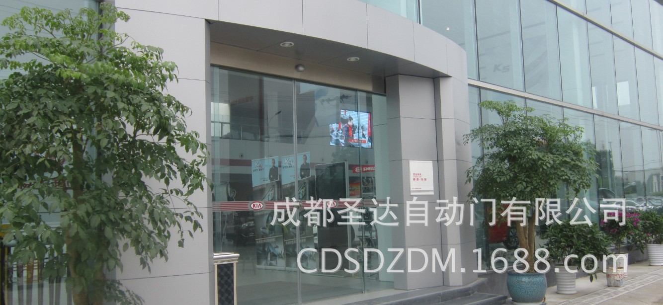 金堂宇霖汽车自动门7