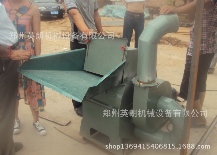 隆重推出 大型秸秆打粉机 磨粉机 大豆秸秆粉碎机 杂草打粉机