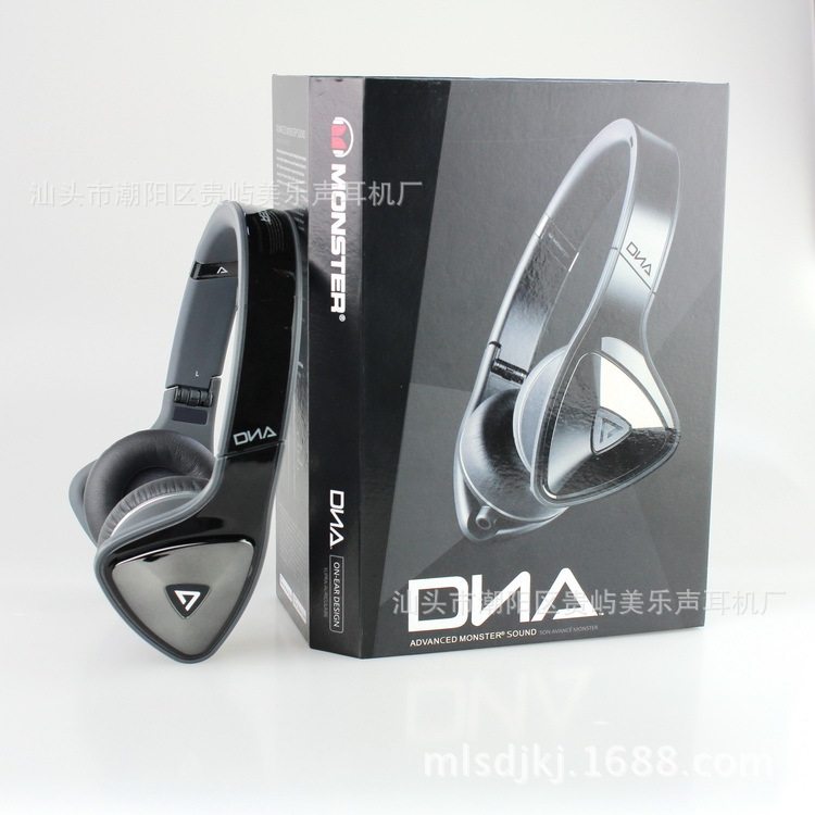DNA 黑色 02
