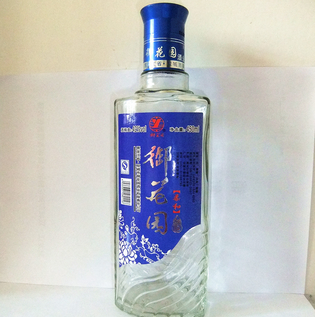 浓香型小瓶白酒 低价白酒厂家招商 东北酒老村长酒同乡42度500ml