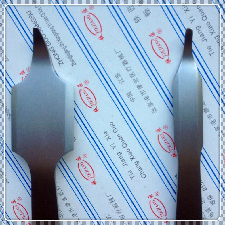 601643C6-8A0D-404E-8F90-7DF48B