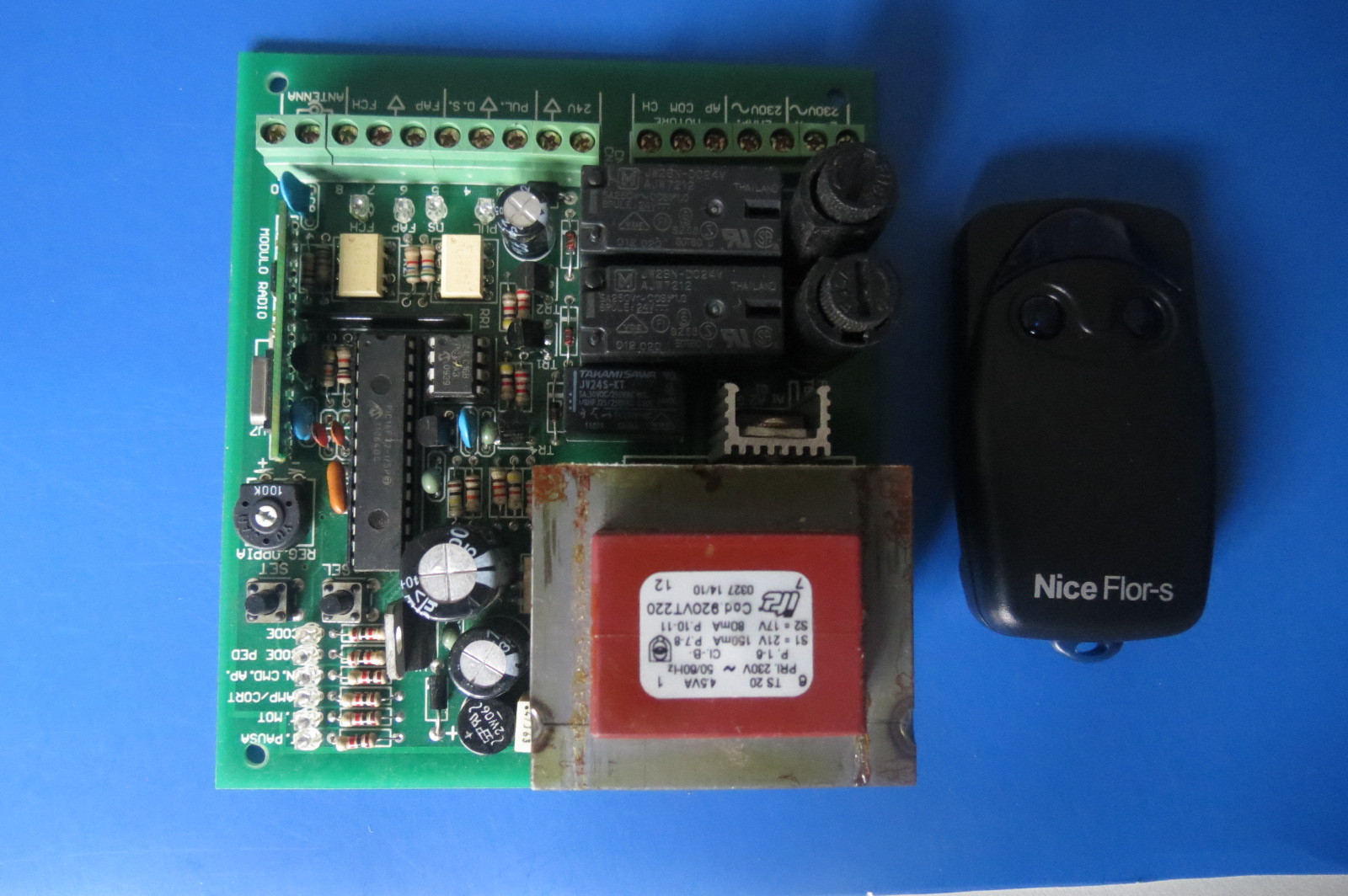 AU-CKM02车库门控制器