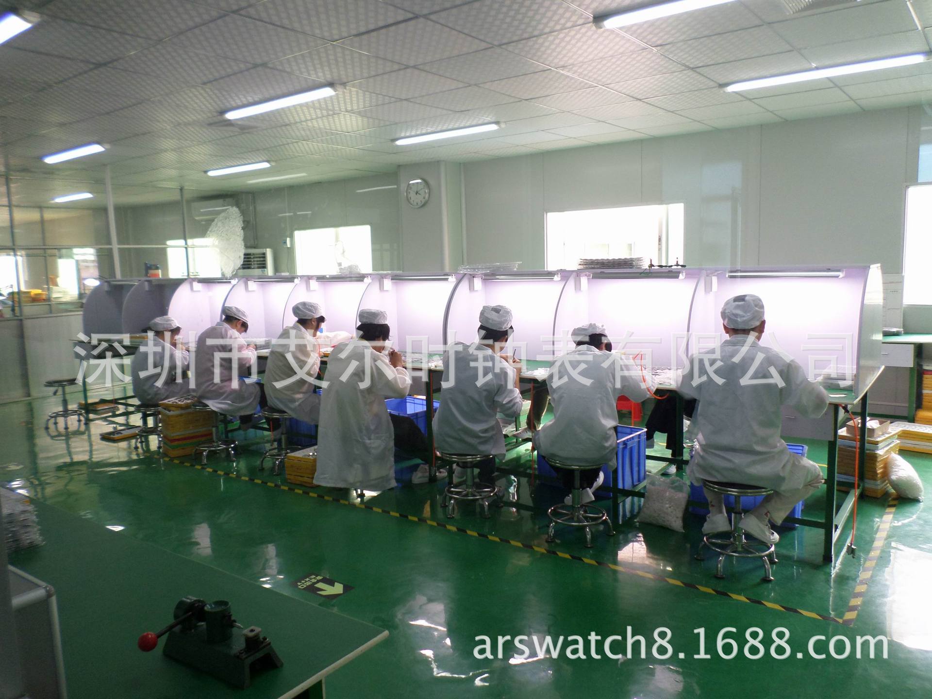 时尚潮流多功能全钢商务男士手表 超薄表盘高档手表 厂家定制