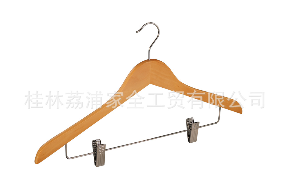 衣架厂生产实木衣架