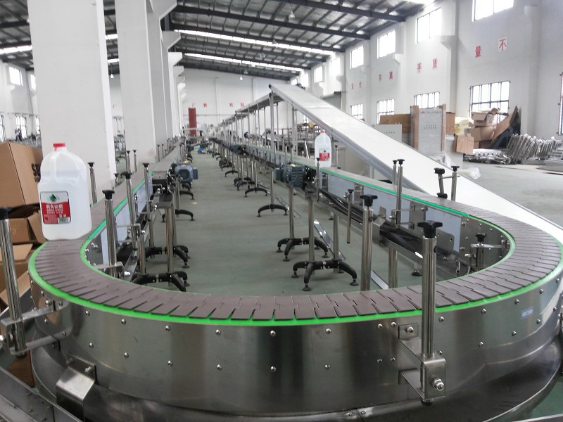 塑料鏈板輸送機2