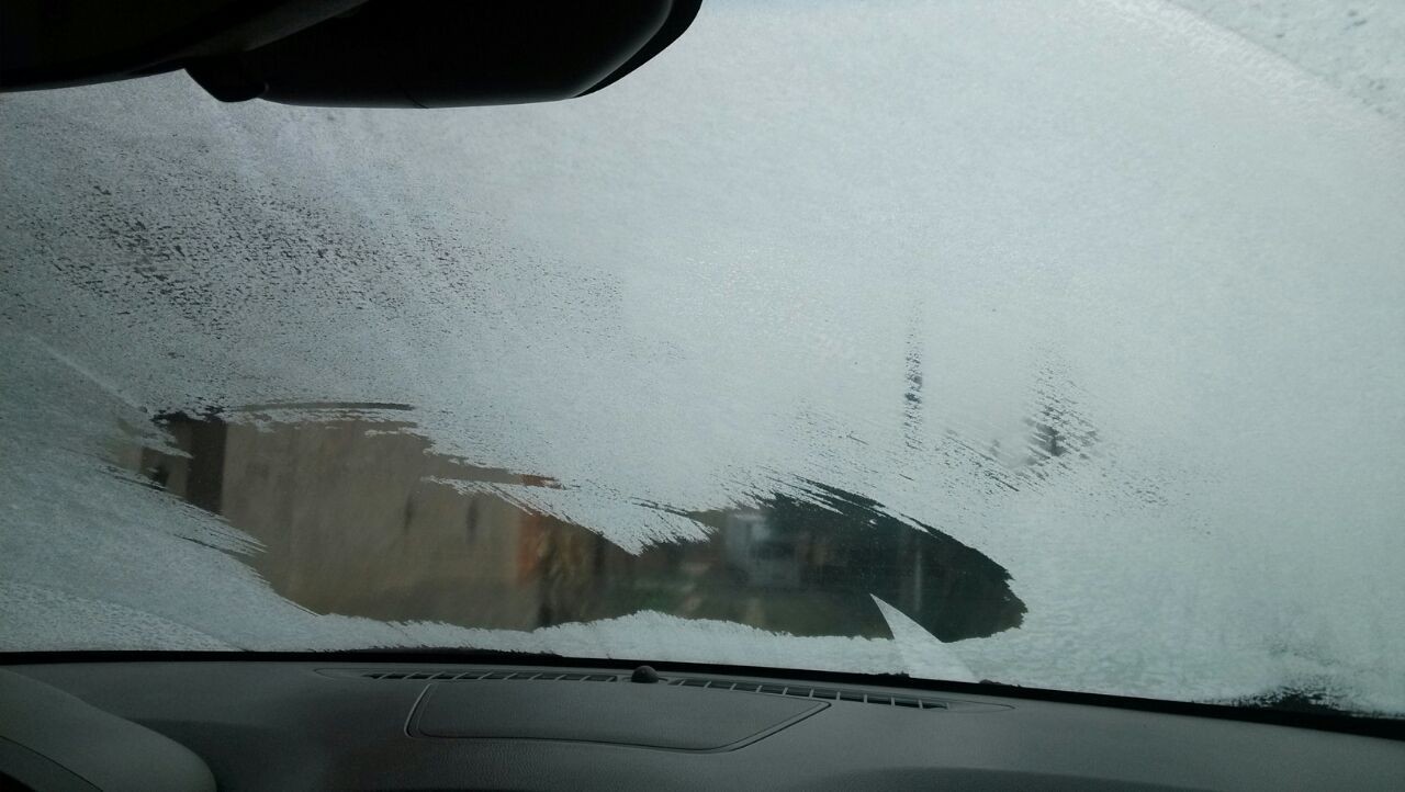 2013汽车通用型冬季雪挡 防雪防霜汽车前挡玻璃遮阳挡 peva雪挡
