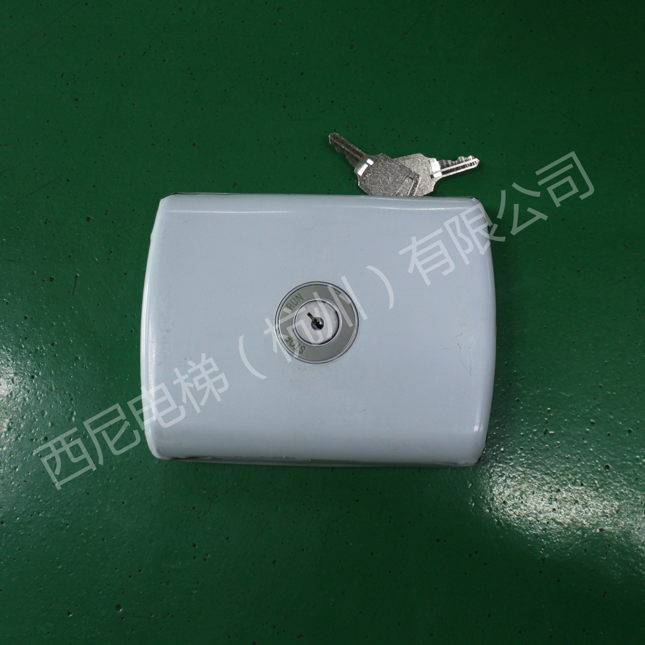 自制外挂液晶锁梯 (2)