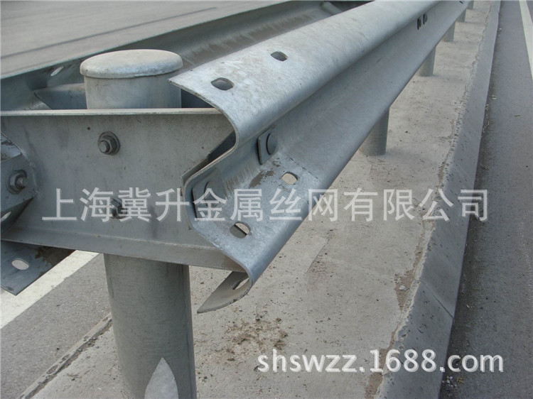 b3df3877-00d9-4180-a13b-76f93c
