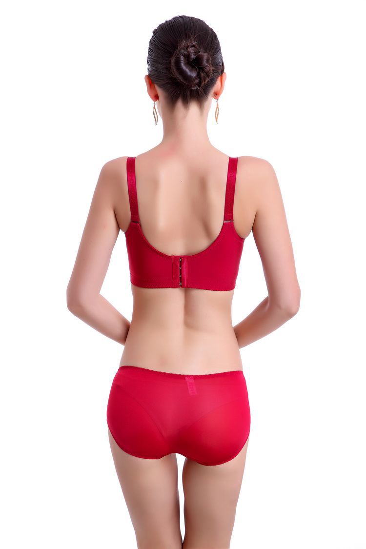 Report Abuse Our bras are returnable/exchangeable within 30 days, as long as the tags are still attached and the bra unworn and unwashed. For U.S. orders, return and exchange shipping is free. Underwear must be unworn, with tags attached, in order to be eligible for exchange or site credit.